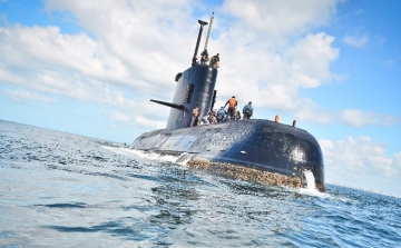 Eltűnt egy argentin tengeralattjáró – Többször is jelzett