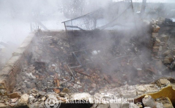Leégett egy ház a Szamárhegyi úton - FOTÓK
