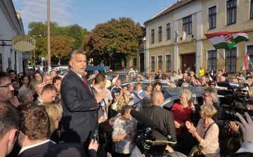 Orbán Viktor: Esztergom nem lehet az elszalasztott lehetőségek városa (videó)