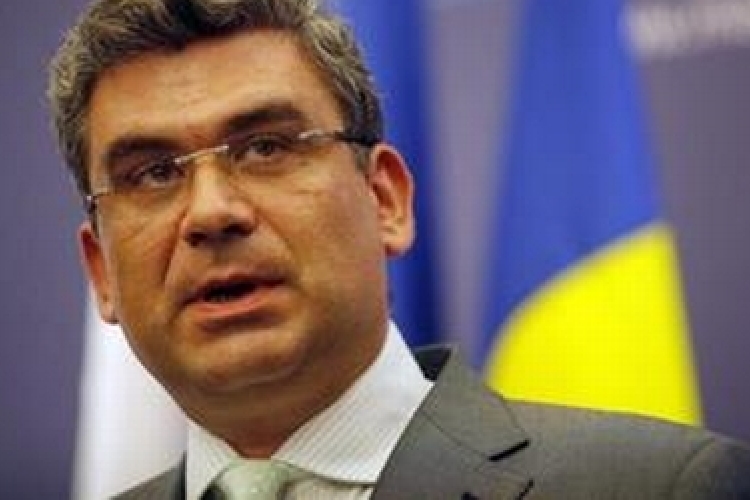 Izsáki rendőrök - A román külügyminisztérium azonnali tájékoztatást kért