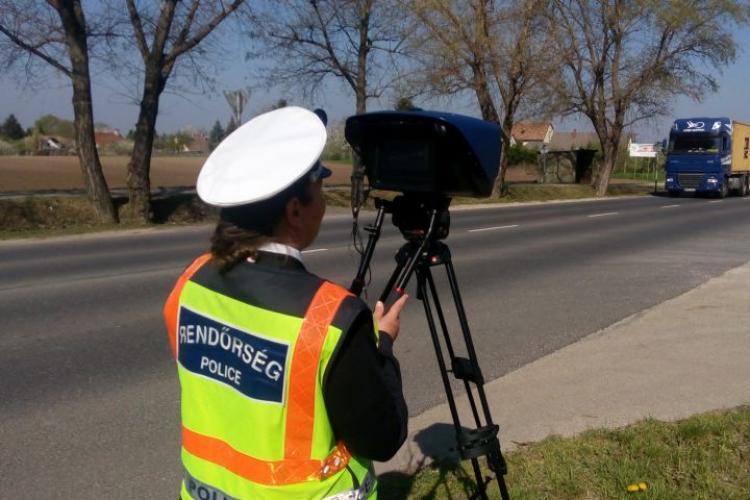 Többfelé is mérnek a rendőrök Esztergom térségében