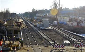 Így halad a vasútfelújítás Pilisvörösváron – FOTÓK