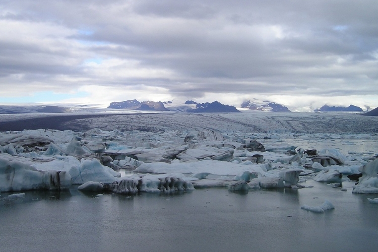 Letört egy hatalmas darab az Északi-sark legnagyobb selfjegéből