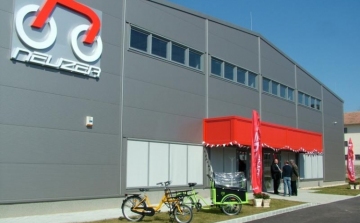 Újabb állást hirdet a Neuzer kerékpár-gyár