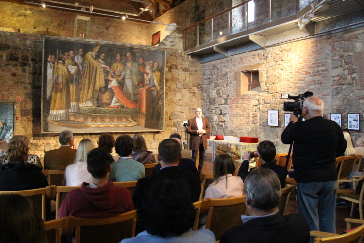 Díjakat adott át az ünneplő Várszínház