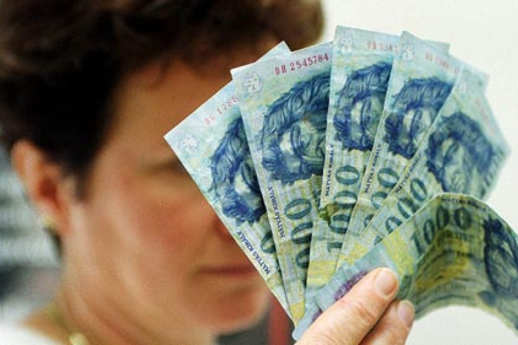 Emelkedik a kommunista diktatúra által meghurcoltak juttatása