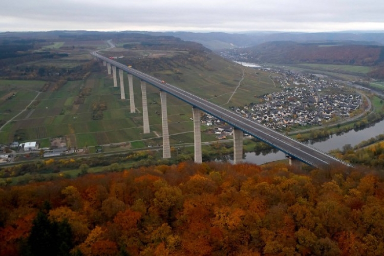 Befejeződött Európa legnagyobb szabású hídépítése 