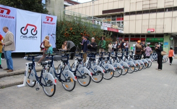 Elindult az ország első közösségi kerékpáros rendszere Esztergomban