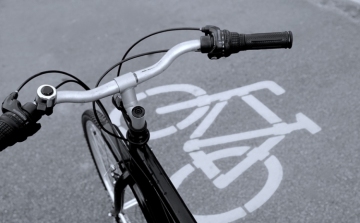 Határon átnyúló kerékpárút-fejlesztésre nyert forrást a térség