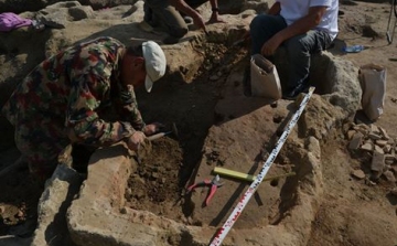 Befejeződött az esztergomi ásatás – Páratlan leleteket találtak!
