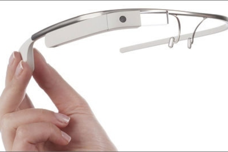 Ilyen képet ad a Google okosszemüvege