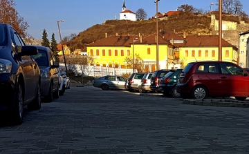 BREAKING: ingyenes lesz a parkolás egész Esztergomban