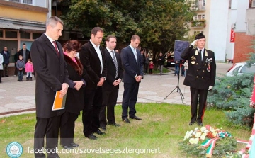 Október 6: Esztergom is megemlékezett a nemzeti gyásznapon - VIDEÓ