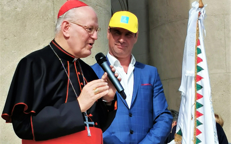 Ferenc pápa magánkihallgatáson fogadta Erdő Péter bíborost