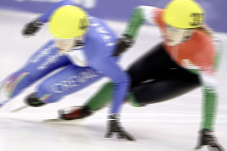 Rövidpályás gyorskorcsolya Eb - Öt magyarból három negyeddöntős 500-on