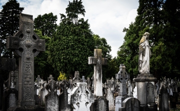 Segítségkérés az első világháborús sírokban nyugvó sírhelyek rendbetételéhez