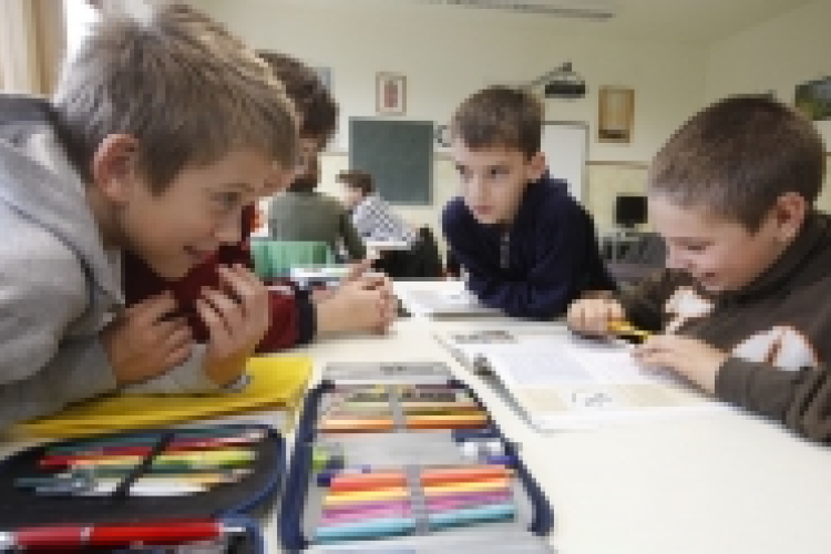 Unicef: Magyarországon minden második gyermek nélkülöz