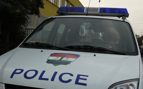 Kisgyereket rabolt egy busz Esztergomban, a rendőrök vitték vissza édesapjához