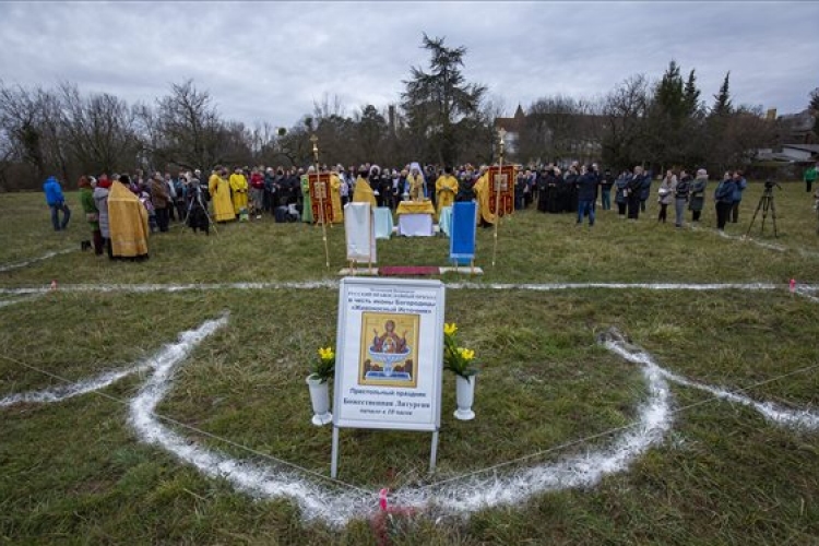 Templomot épít az ortodox egyház Hévízen