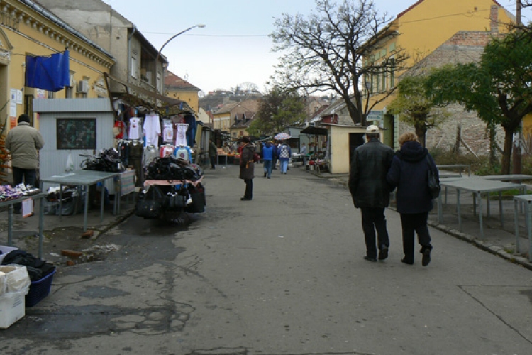 Költözik a piac – rendeződhet a Simor János utca képe?