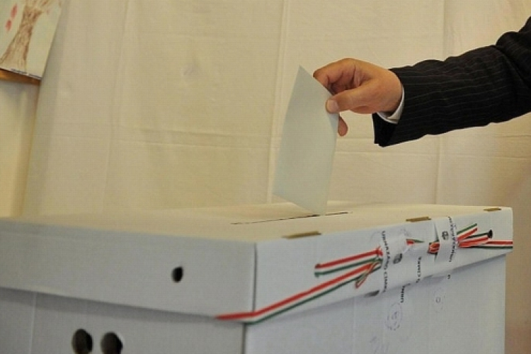 Választás: 35,8 százalékos a részvétel eddig Esztergom térségében