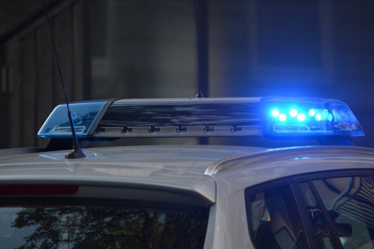 Megszegte a kijárási tilalmat, megbüntették