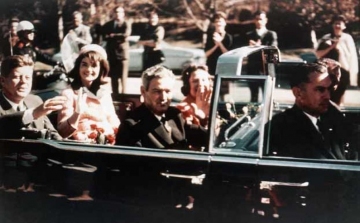 John Kennedy meggyilkolása előtt percekkel rejtélyes figyelmeztetést kapott egy brit lap