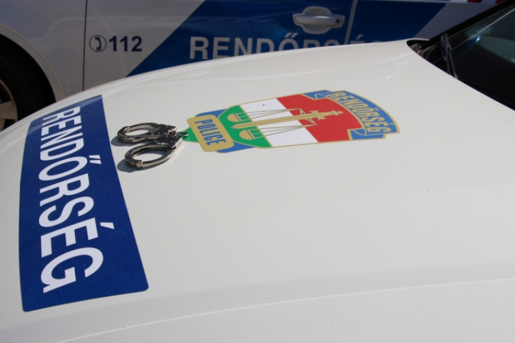 Kamubefektetésekkel csalt ki több tízmilliót, elkapták az esztergomi rendőrök