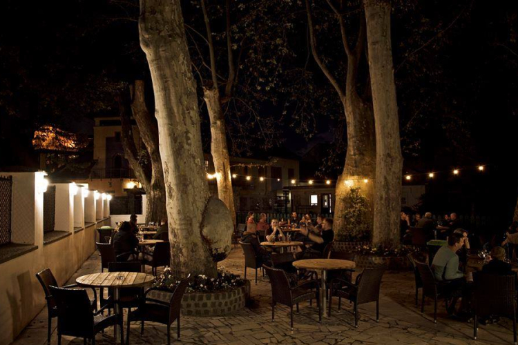 Ismét nyitva a Strandbüfé