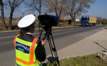 Speedmaraton csütörtökön: itt mérnek a rendőrök Esztergomban és környékén