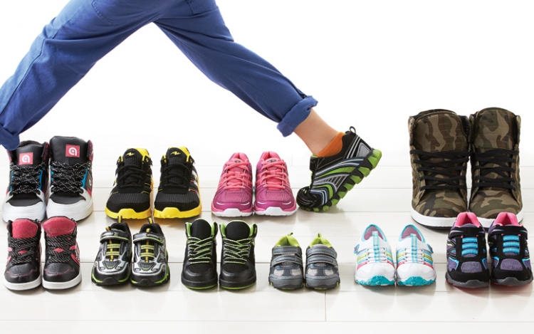 Itt a tavasz – hogyan válasszunk cipőt gyermekünknek?