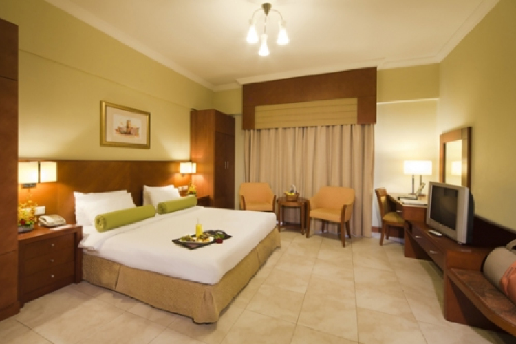 Esztergom jelenleg a 77.