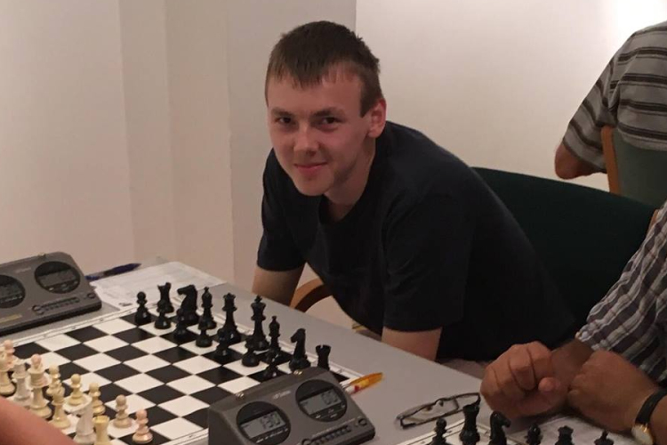 Újabb esztergomi sakksiker 