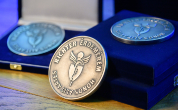 Idén először mentor-rezidens párosok is indulhatnak a Richter Érdemérem Díj háziorvosi pályázatán