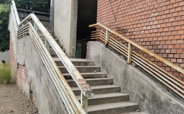 Kezdődik a Bástya-lépcső felújítása