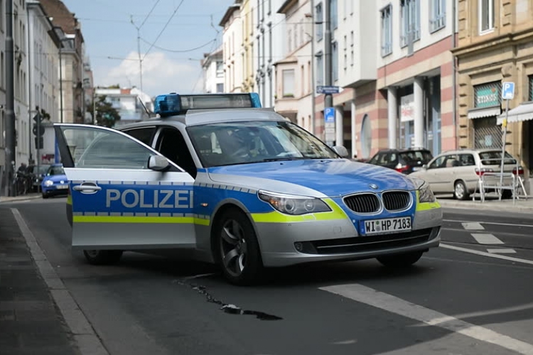 Újabb molesztálások és támadások Németországban