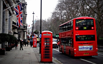 Kávézaccból készült üzemanyag hajthat londoni buszokat