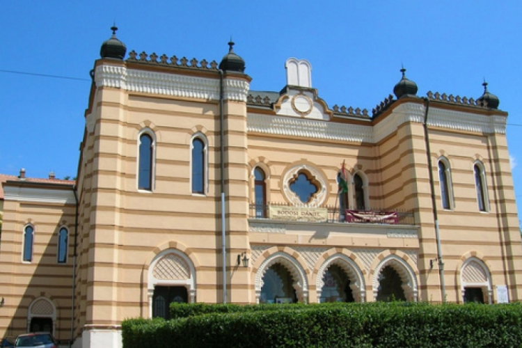 Februári programok a művházban