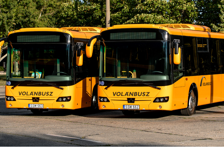 A Volánbusz arra kéri az autóbuszos két szakszervezetet, hogy még szerdán írja alá a bérmegállapodást