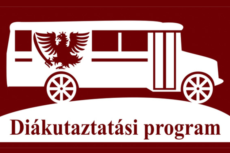 Esztergomban gyakorolják a magyart a Kárpát-medencei diákok