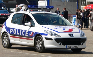 Jelentős rendőri a készültség Párizsban