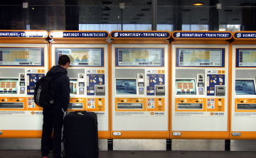 Januártól új jegykiadó automatákat telepít a MÁV a Budapest-Esztergom vonalon 