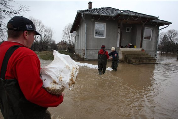 Árvíz - Továbbra is áradnak a vasi folyók és patakok
