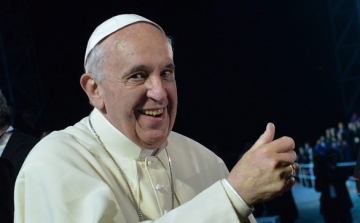 Ferenc pápa visszatereli a nyájhoz a pásztort