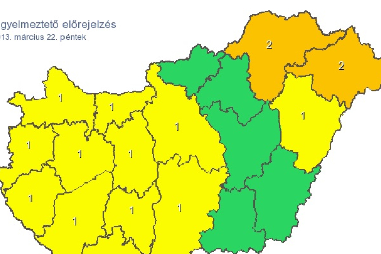 Péntekre másodfokú figyelmeztetést adtak ki két megyére viharos szél és a hófúvás miatt is