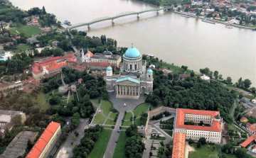 Új, egyházi weboldalon Esztergom és Budapest komplex turisztikai kínálata