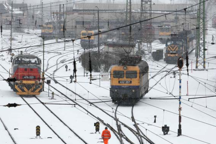 Havazás: minden vonat közlekedik, de több késik