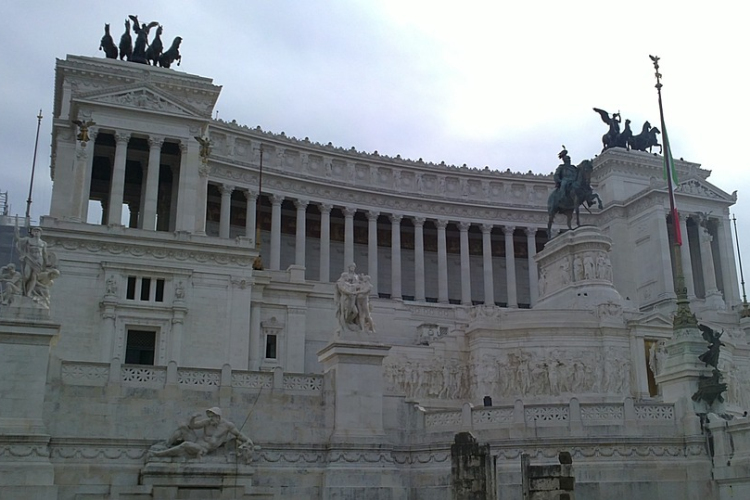 Megalakult az új olasz kormány