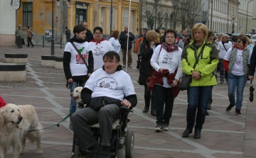 Jótékonysági futás a sclerosis multiplexben szenvedőkért Esztergomban