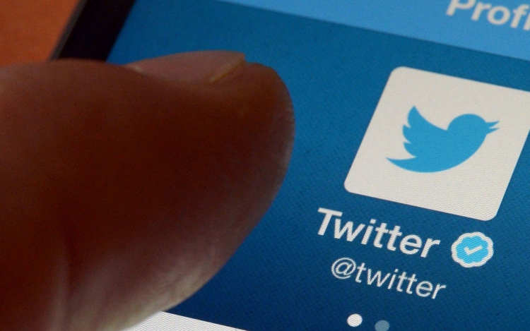 Feltörték a legnagyobb német hetilap főszerkesztőjének Twitter-fiókját